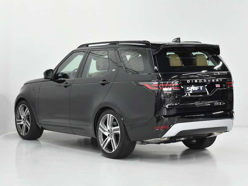 Foto do veículo LAND ROVER DISCOVERY DISCOV. METROP. EDT. 3.0 4X4 DIE. (HIB.) 2025 5.355 KM 670.000,00
