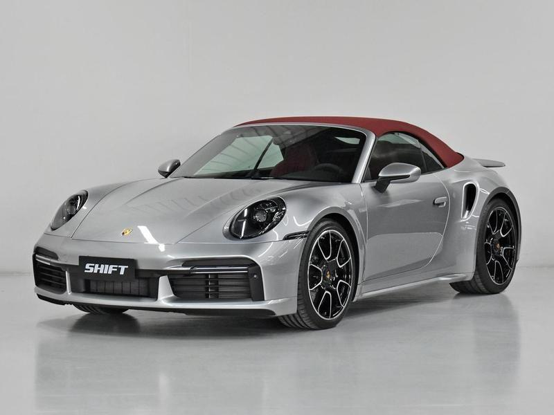 Foto do veículo PORSCHE 911  Turbo S Cabriolet 3.6/3.8(991/992) 2022/2023 2.100 KM R$ 1.590.000,00