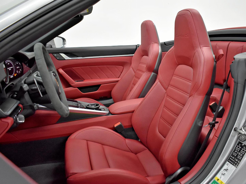 Foto do veículo PORSCHE 911  TURBO S CABRIOLET 3.6/3.8(991/992) 2023 2.105 KM 1.590.000,00