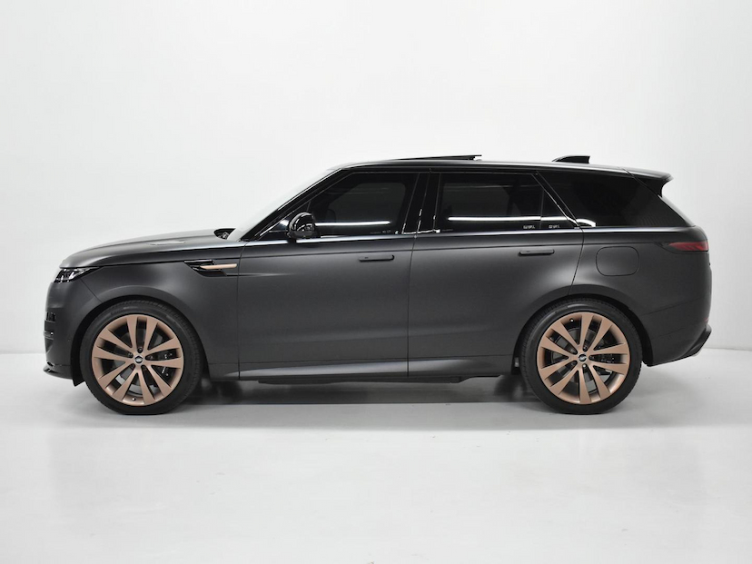 Foto do veículo LAND ROVER RANGE ROVER AUTOBIOGRAPHY RANGE R. . 3.0 P550E (HÍB.) 2025 9.180 KM 1.030.000,00