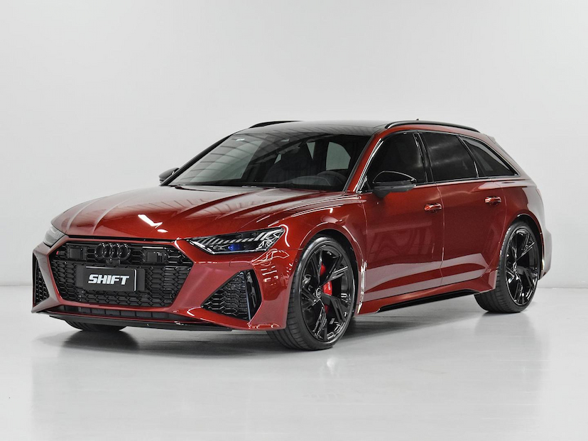 Foto do veículo AUDI RS6 RS6 4.0 AVANT.PERF TFSI QUAT.TIP.(HIB) 2025 2.840 KM 1.090.000,00