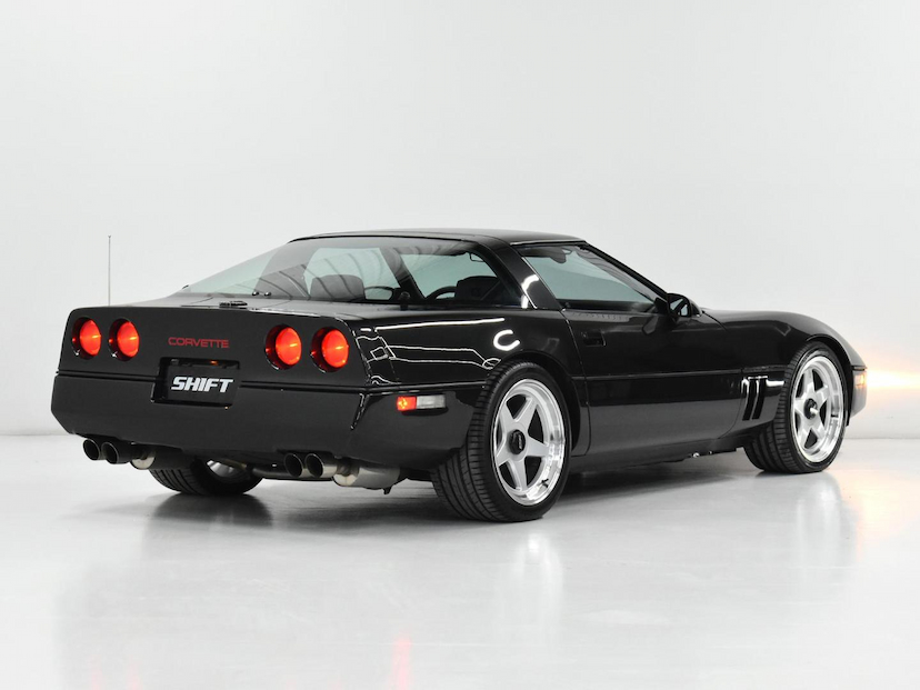 Foto do veículo CHEVROLET CORVETTE  5.7 2P 1987 92.815 KM 335.000,00