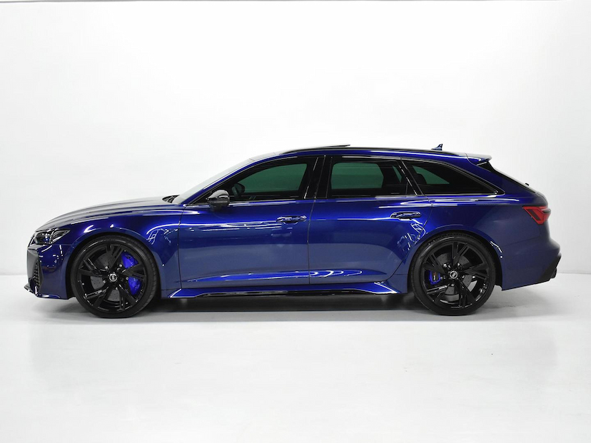 Foto do veículo AUDI RS6  4.0 AVANT TFSI BI-TB QUAT.TIP.(HIB.) 2021 26.220 KM 787.000,00