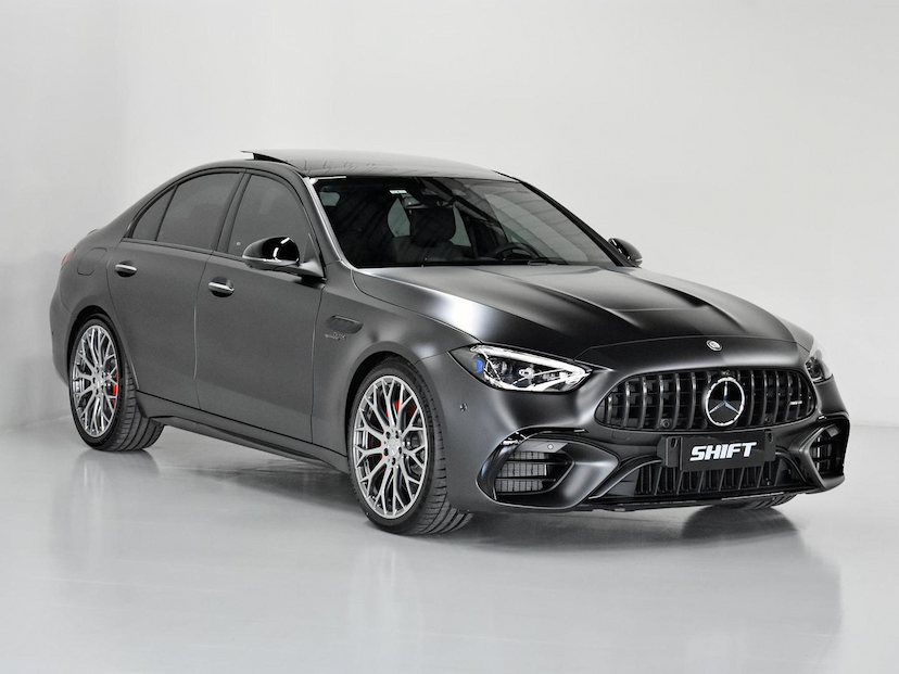 Foto do veículo MERCEDES-BENZ C 63 AMG C-63 AMG S E PERFORMANCE (HÍBRIDO) 2024 4.475 KM 770.000,00