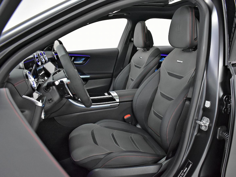 Foto do veículo MERCEDES-BENZ C 63 AMG C-63 AMG S E PERFORMANCE (HÍBRIDO) 2024 4.475 KM 770.000,00