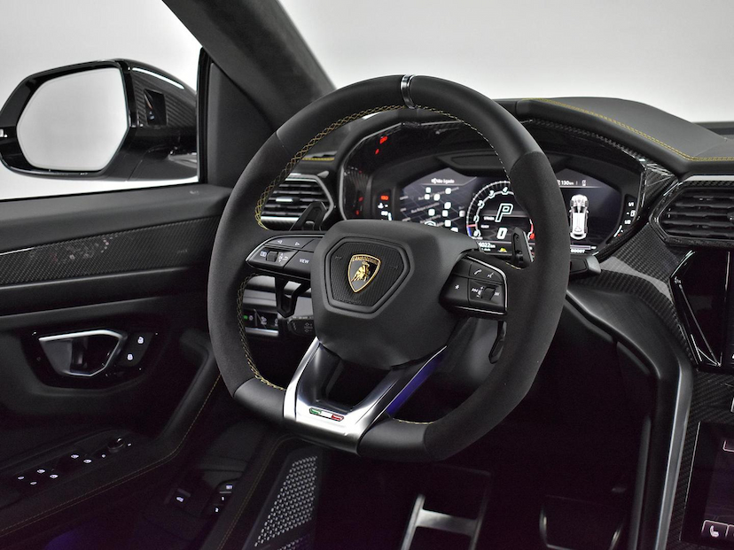 Foto do veículo LAMBORGHINI URUS  LP 650 4 2022 16.150 KM 2.770.000,00