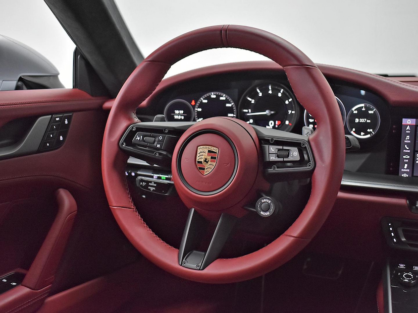 Foto do veículo PORSCHE 911  CARRERA COUPE 3.0 (991/992) 2020 17.225 KM 710.000,00