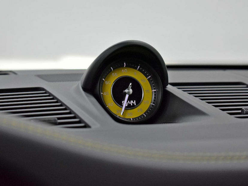 Foto do veículo PORSCHE 911  TURBO S COUPE 3.6/3.8 24V (991/992) 2024 6.210 KM 1.690.000,00