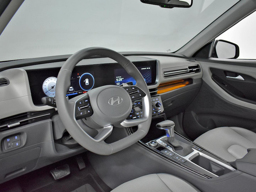 Foto do veículo HYUNDAI CRETA  ULTIMATE 1.6 TB 16V AUT. 2026 16.190 KM 185.000,00