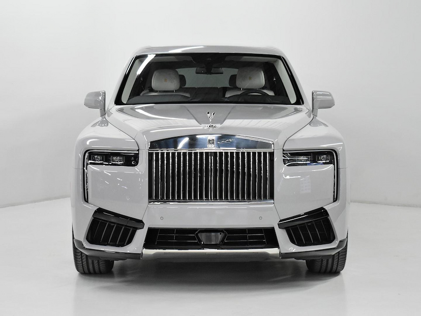Foto do veículo ROLLS-ROYCE CULLINAN  6.7 V12 AUT. 2026 35 KM 8.000.000,00