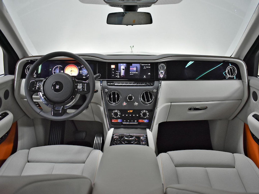 Foto do veículo ROLLS-ROYCE CULLINAN  6.7 V12 AUT. 2026 35 KM 8.000.000,00