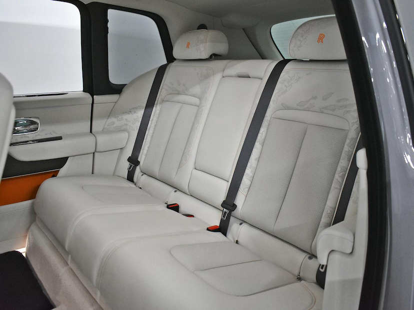 Foto do veículo ROLLS-ROYCE CULLINAN  6.7 V12 AUT. 2026 35 KM 8.000.000,00
