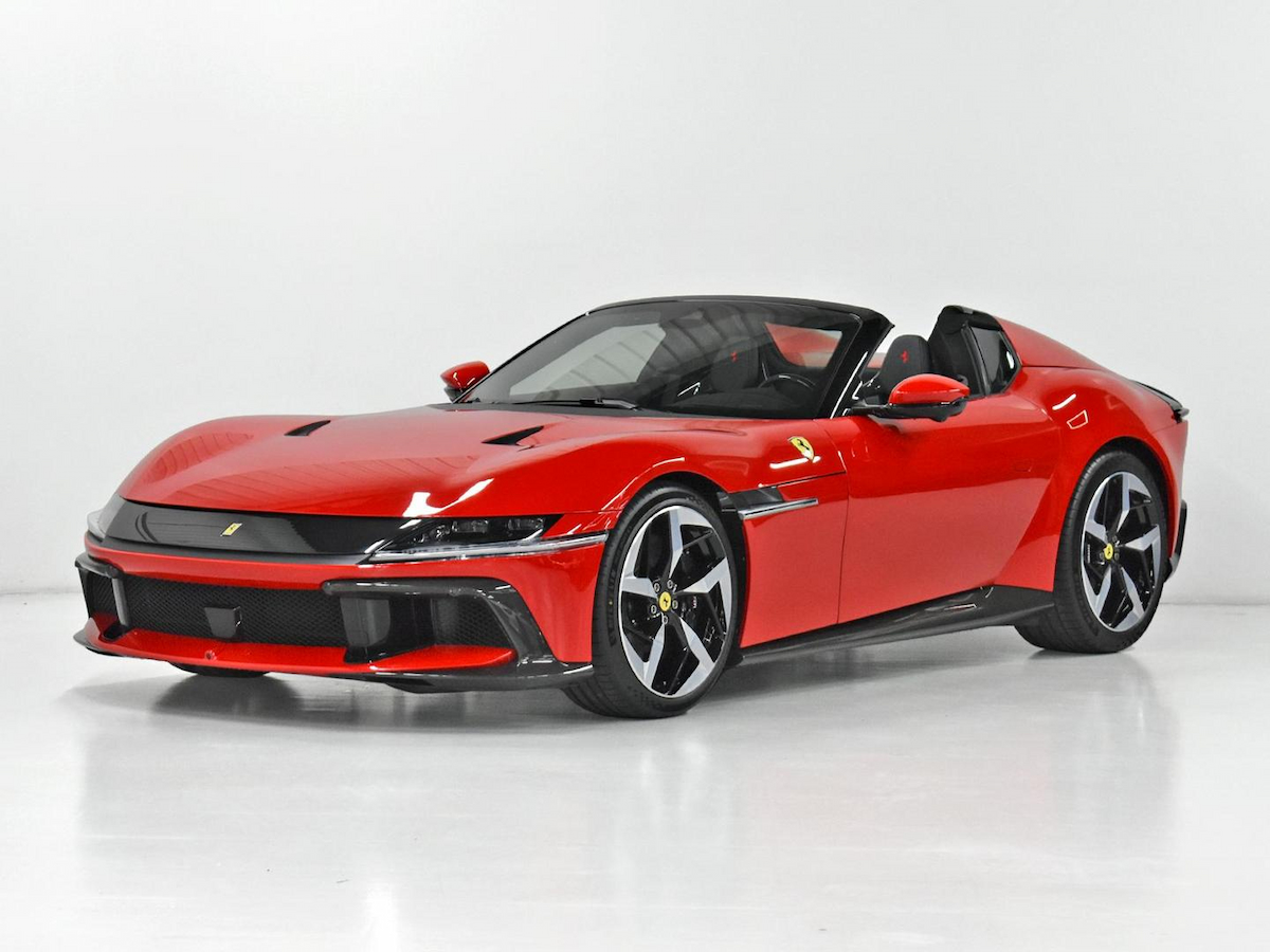 Foto do veículo FERRARI 12CILINDRI FERRARI  SPIDER 2025/2026 90 KM R$ 6.990.000,00