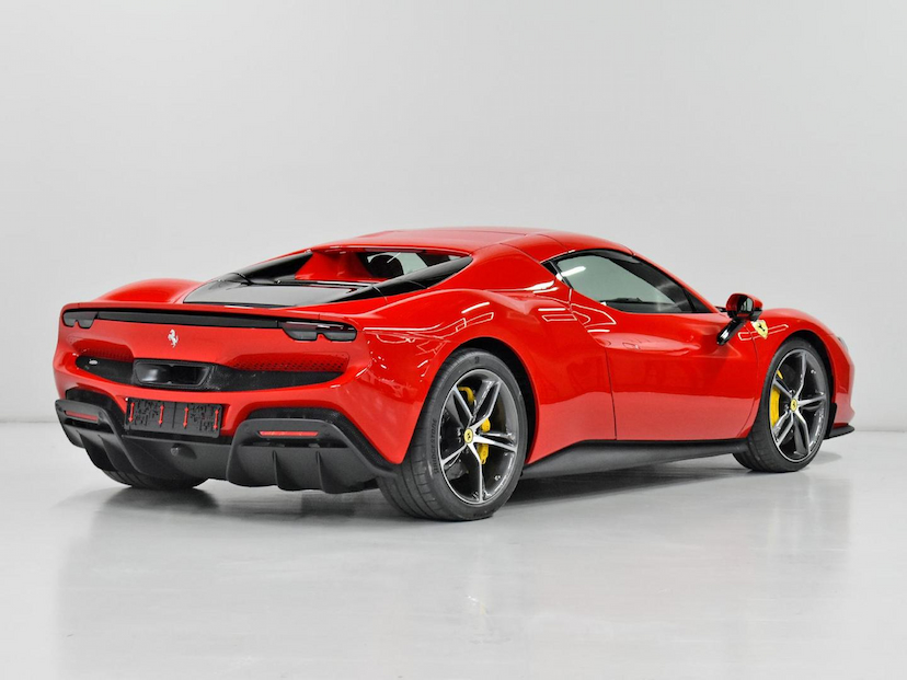 Foto do veículo FERRARI 296 GTB  GTS 2026 165 KM 3.900.000,00