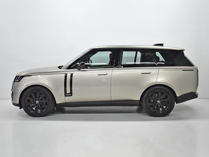 Foto do veículo LAND ROVER RANGE ROVER AUTOBIOGRAPHY  4.4 V8 TB 530CV AUT. 2023 19.910 KM 1.170.000,00