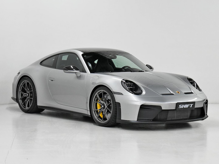 Foto do veículo PORSCHE 911  GT3 TOURING 2026 1.275 KM 2.350.000,00