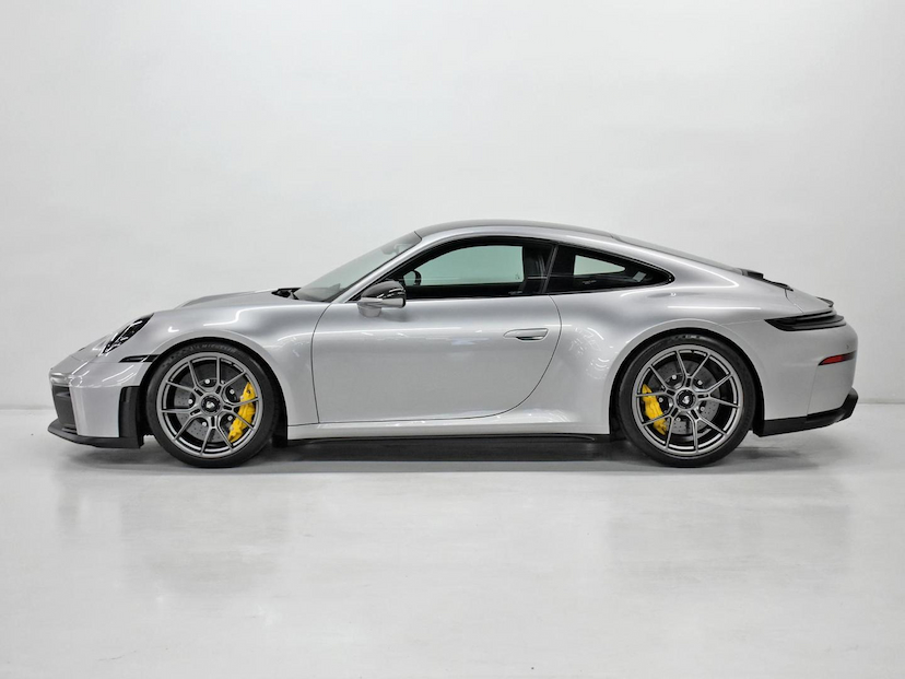 Foto do veículo PORSCHE 911  GT3 TOURING 2026 1.275 KM 2.350.000,00