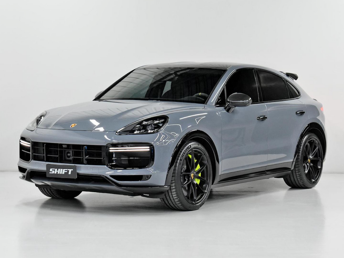 Foto do veículo PORSCHE CAYENNE  TURBO GT 4.0 V8 2022/2023 27.880 KM R$ 970.000,00