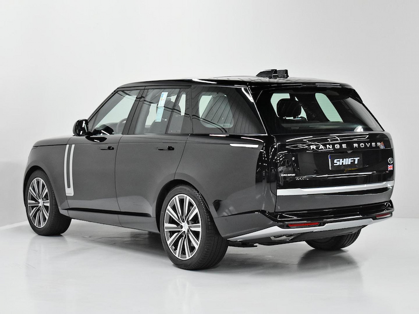 Foto do veículo LAND ROVER RANGE ROVER AUTOBIOGRAPHY  4.4 V8 TB 530CV AUT. 2023 12.660 KM 1.190.000,00
