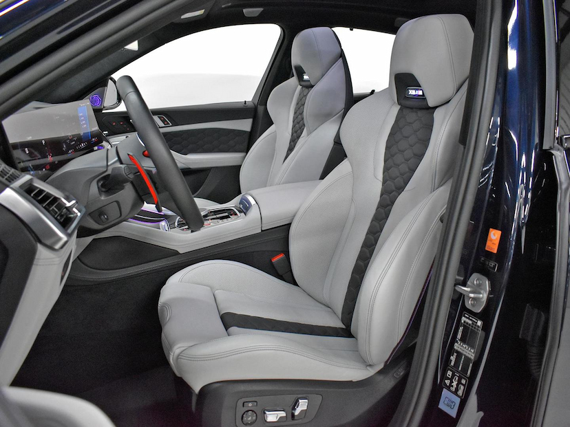 Foto do veículo BMW X6  M COMPETITION 4.4 V8 BI-TB (HIB) AUT. 2025 3.225 KM 1.190.000,00