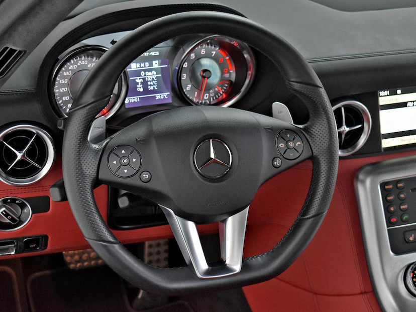 Foto do veículo MERCEDES-BENZ SLS AMG  6.2 V8 AUT 2011 14.300 KM 1.890.000,00