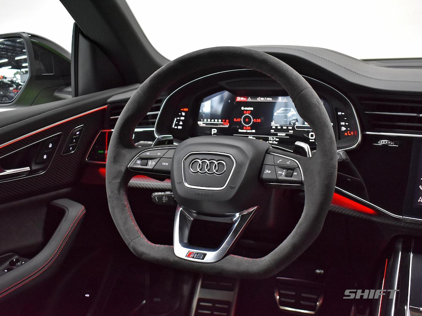 Foto do veículo AUDI RS Q8  4.0 BITURBO FSI 2022 4.115 KM 890.000,00
