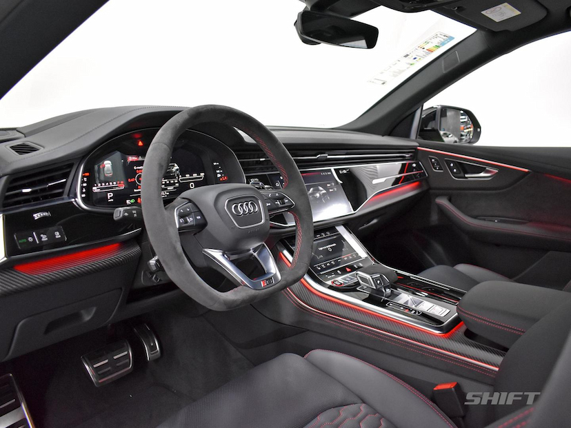 Foto do veículo AUDI RS Q8  4.0 BITURBO FSI 2022 4.115 KM 890.000,00