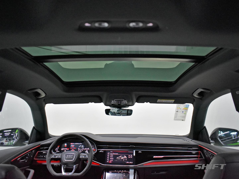 Foto do veículo AUDI RS Q8  4.0 BITURBO FSI 2022 4.115 KM 890.000,00