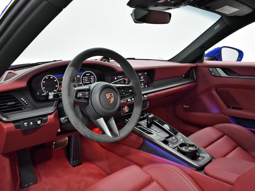 Foto do veículo PORSCHE 911  CARRERA S COUPE 3.0 (991/992) 2025 2.390 KM 1.070.000,00
