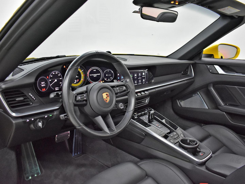Foto do veículo PORSCHE 911  TURBO S CABRIOLET 3.6/3.8(991/992) 2023 8.730 KM 1.490.000,00
