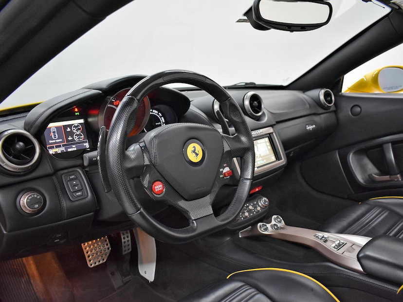 Foto do veículo FERRARI CALIFORNIA  2014 26.090 KM 1.450.000,00