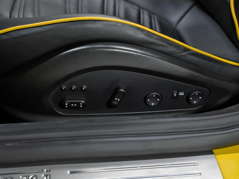 Foto do veículo FERRARI CALIFORNIA  2014 26.090 KM 1.450.000,00