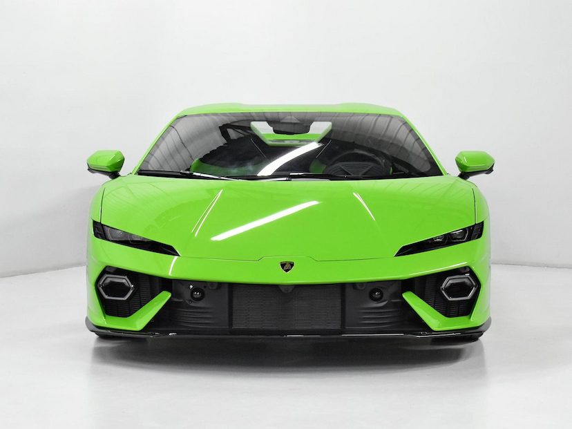 Foto do veículo LAMBORGHINI TEMERARIO  2026 150 KM 5.200.000,00