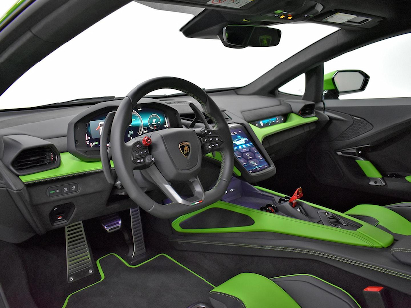 Foto do veículo LAMBORGHINI TEMERARIO  2026 150 KM 5.200.000,00