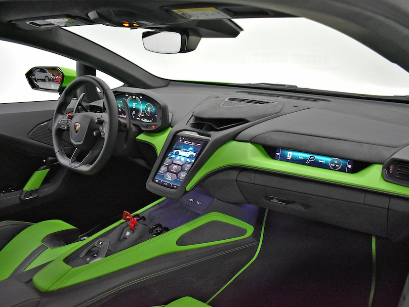 Foto do veículo LAMBORGHINI TEMERARIO  2026 150 KM 5.200.000,00