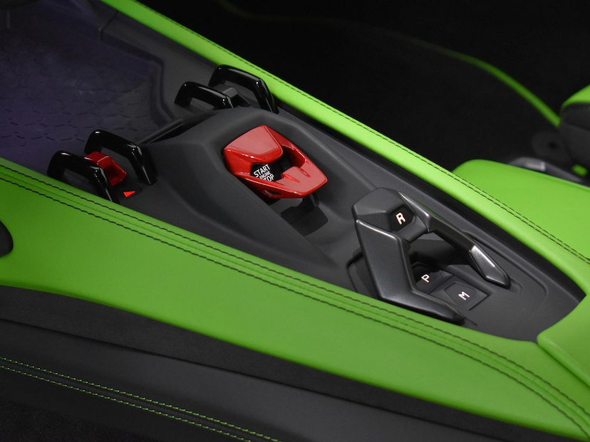 Foto do veículo LAMBORGHINI TEMERARIO  2026 150 KM 5.200.000,00