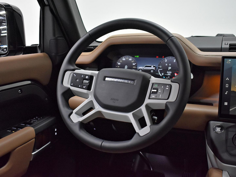 Foto do veículo LAND ROVER DEFENDER LAND ROVER  110 X-DY.HSE D350 DIE AUT. HIB 2026 630 KM 795.000,00