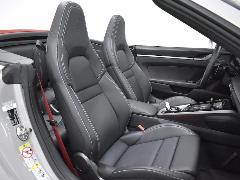 Foto do veículo PORSCHE 911  CARRERA S CABRIOLET 3.0 2022 9.445 KM 930.000,00