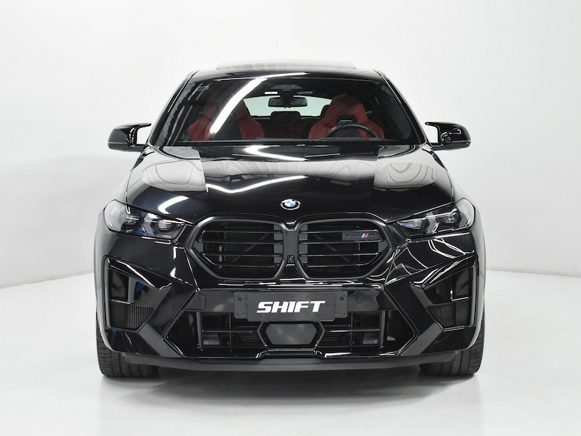 Foto do veículo BMW X6  M COMPETITION 4.4 V8 BI-TB (HIB) AUT. 2024 10.290 KM 890.000,00