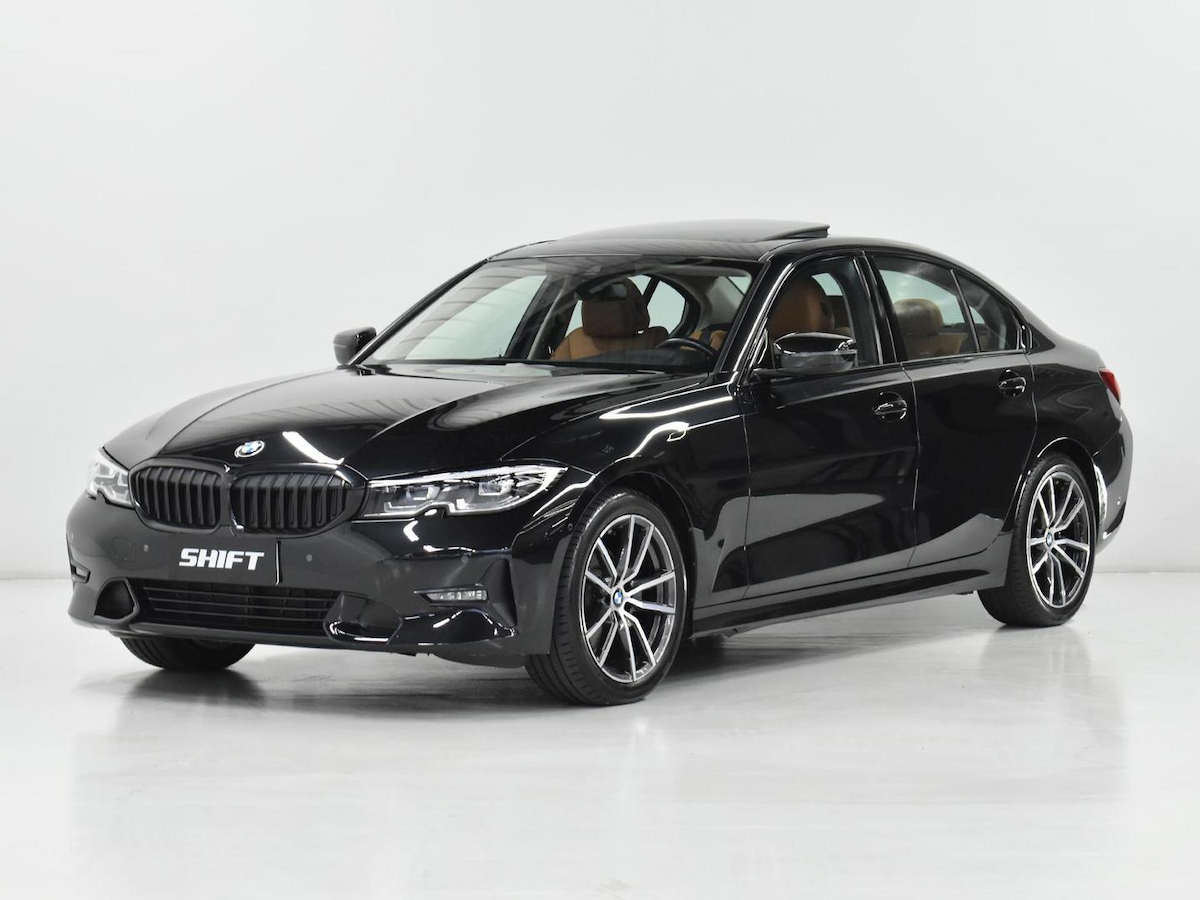Foto do veículo BMW 320i 320 SPORT GP 184 CV 2022/2022 52.360 KM R$ 210.000,00