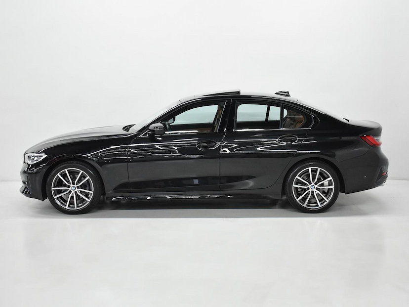 Foto do veículo BMW 320I 320 SPORT GP 184 CV 2022 52.360 KM 210.000,00