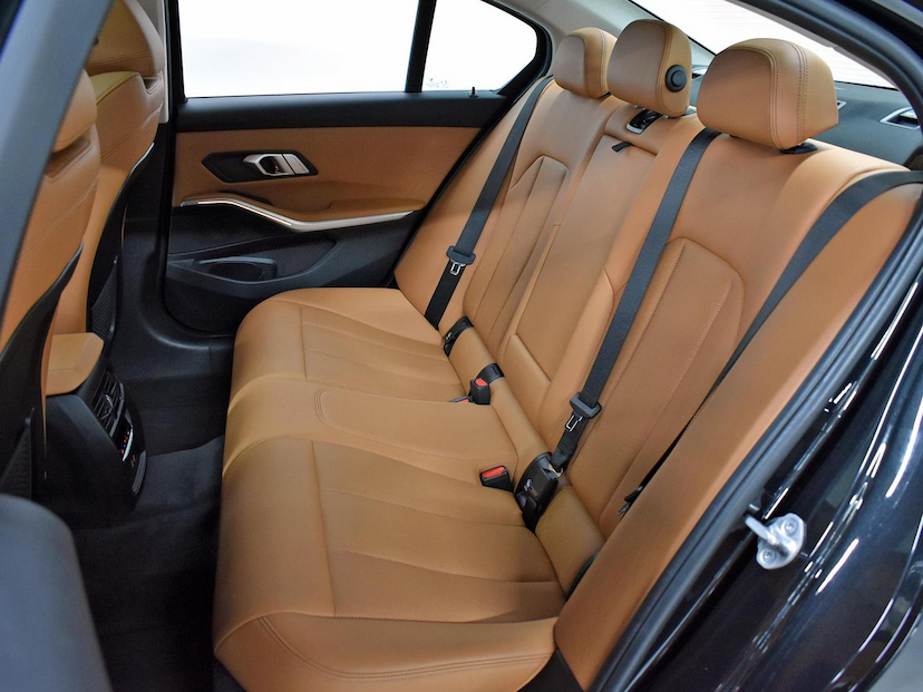 Foto do veículo BMW 320I 320 SPORT GP 184 CV 2022 52.360 KM 210.000,00
