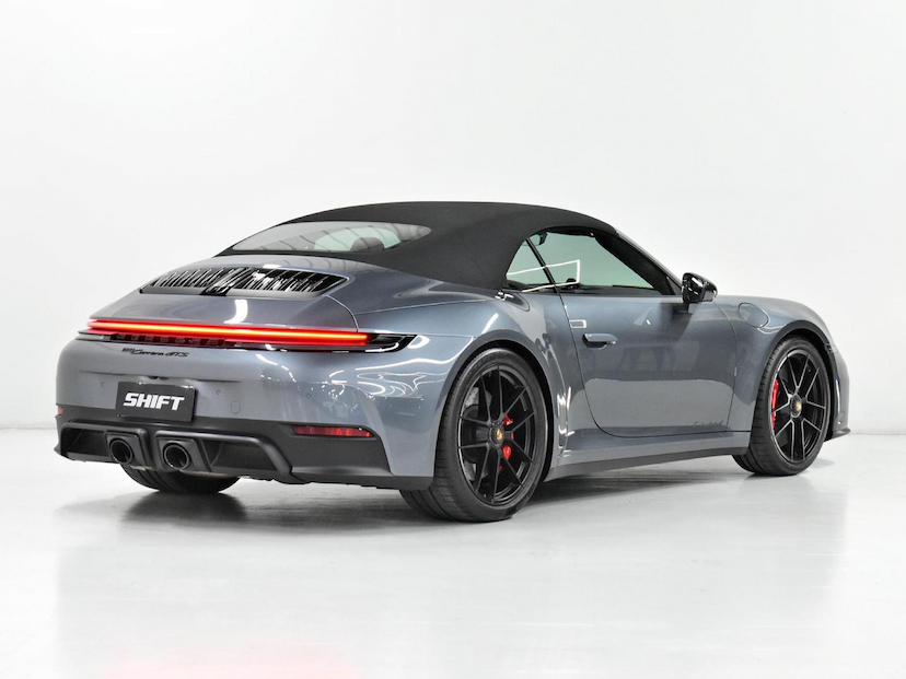 Foto do veículo PORSCHE 911  CARRERA GTS CABRIOLET 3.6 (992) 2025 825 KM 1.340.000,00
