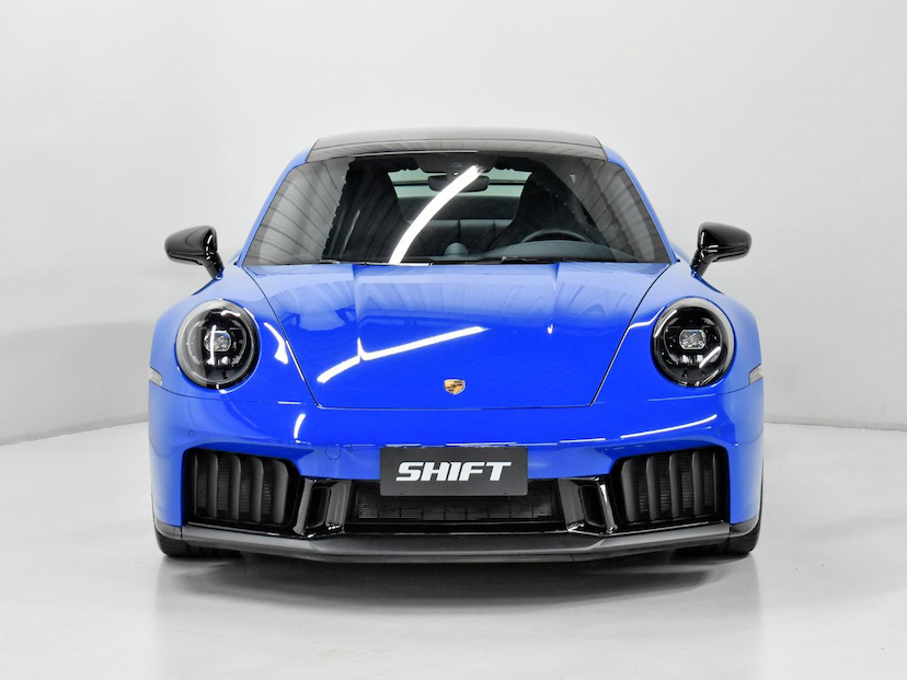 Foto do veículo PORSCHE 911  CARRERA GTS COUPE 3.6 992 2025 3.810 KM 1.240.000,00
