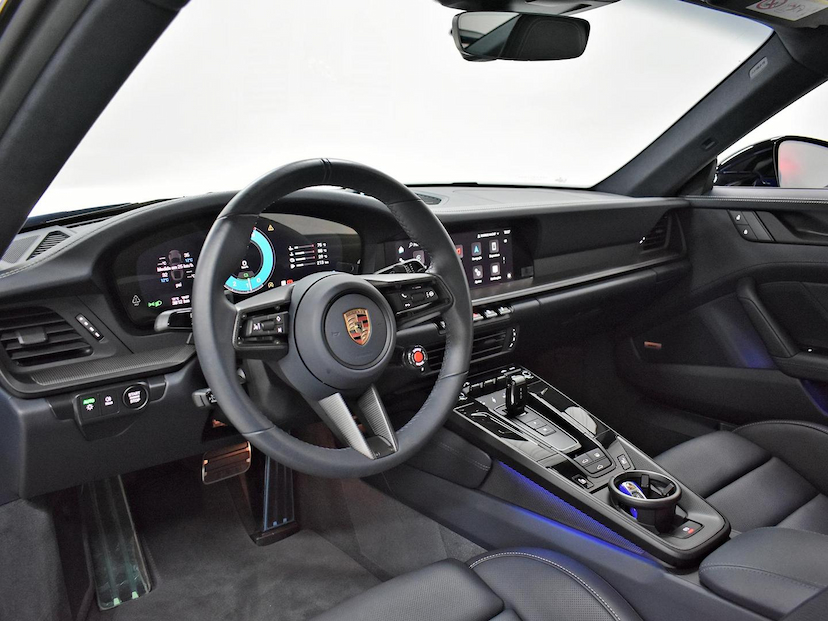 Foto do veículo PORSCHE 911  CARRERA GTS COUPE 3.6 992 2025 3.810 KM 1.240.000,00