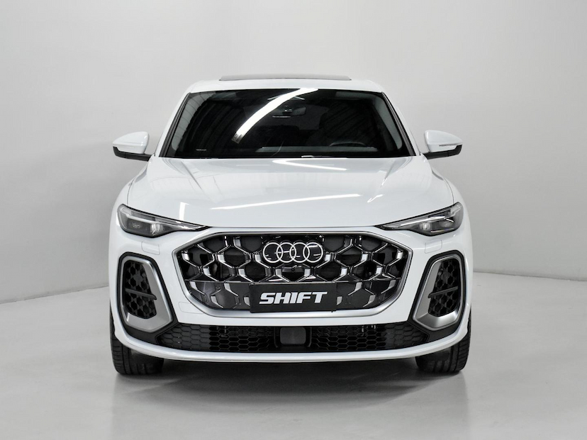 Foto do veículo AUDI Q5  SPORTBACK S-LINE 2.0 TFSI QUAT S-TRON 2025 3.845 KM 430.000,00