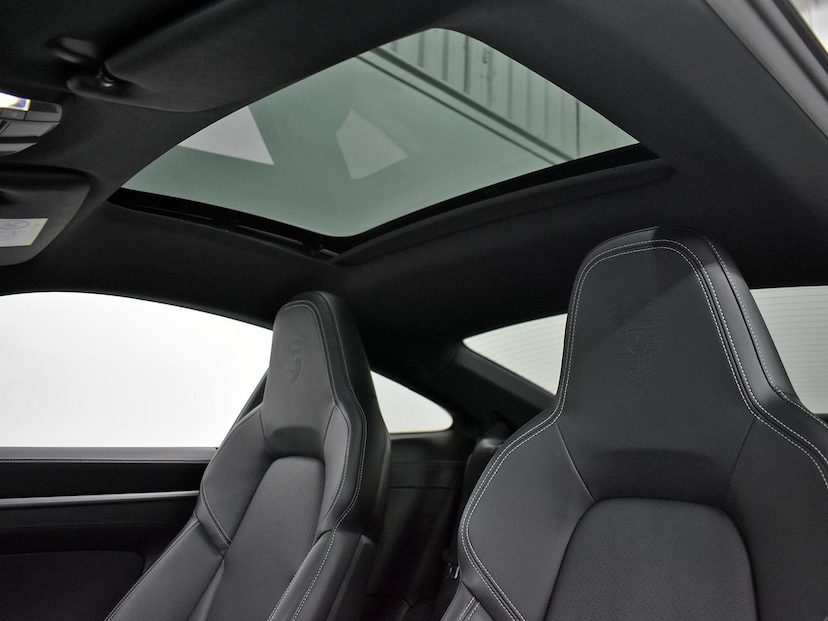 Foto do veículo PORSCHE 911  CARRERA 4S COUPE 3.0 (991/992) 2021 8.800 KM 820.000,00