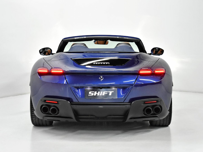 Foto do veículo FERRARI ROMA  SPIDER 2024 2.785 KM 3.590.000,00