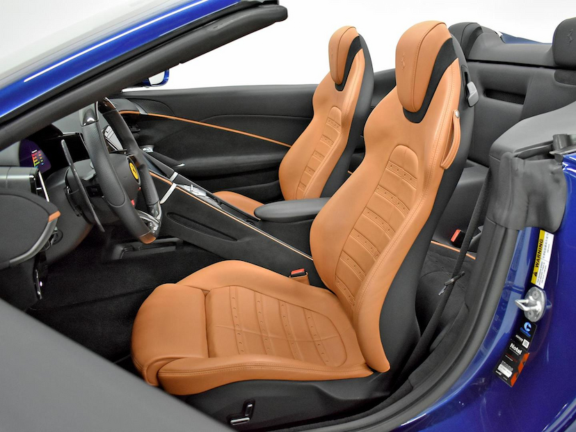 Foto do veículo FERRARI ROMA  SPIDER 2024 2.785 KM 3.590.000,00