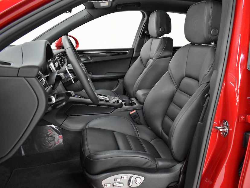Foto do veículo PORSCHE MACAN  2.0 TURBO 2026 55 KM 575.000,00